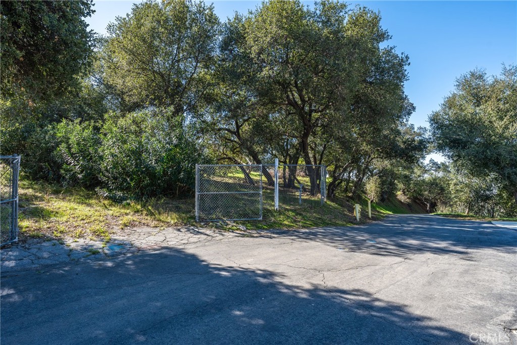 1018 N Glendora Avenue