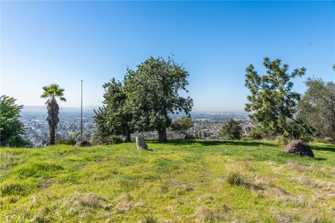 1018 N Glendora Avenue Glendora CA 91741