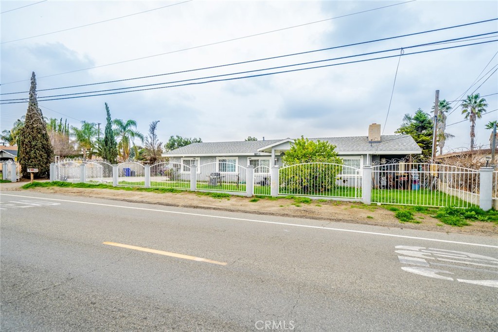 19340 S Jurupa Avenue