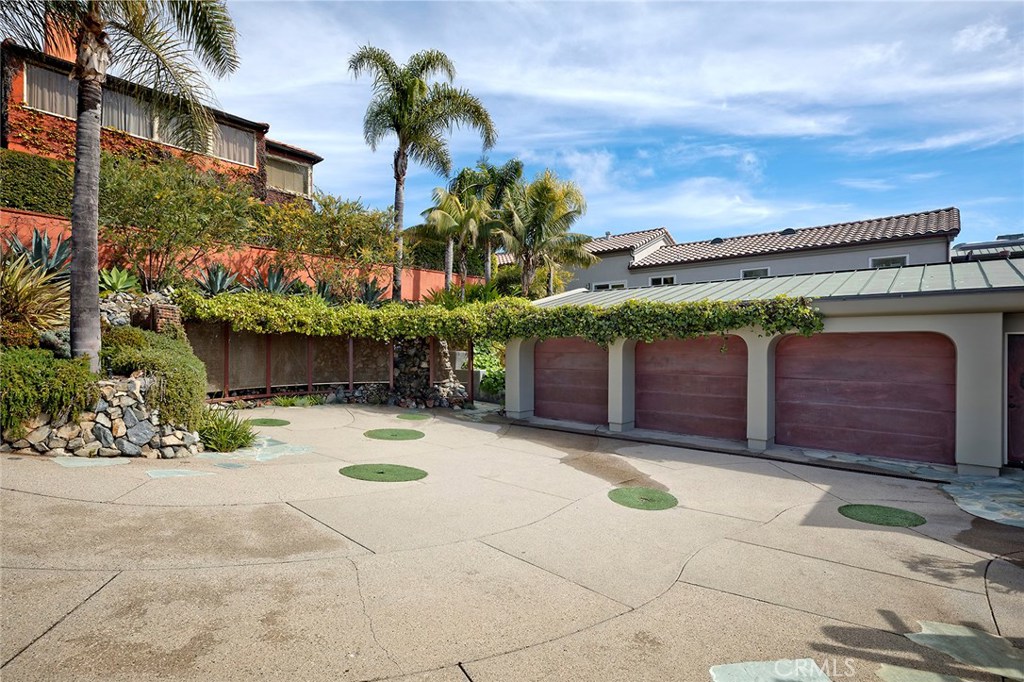 South Laguna Bluffs (SLB) - Residential