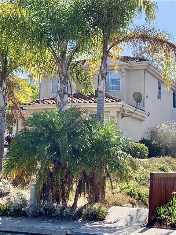 RV Boat parking is possible. This private high vaulted executive home featuring 2 floor of So Cal luxury with 5 bedrooms ( 1 on the ground floor) and 3 full bathrooms. living room with fireplace, family room with fireplace open to kitchen and breakfast nook. Separate formal dinning room and laundry room with sink. The kitchen is custom built with triple bowl sink stainless steal appliances, black galaxy granite counters and prep/cooking island. Neighborhoods: La Costa
