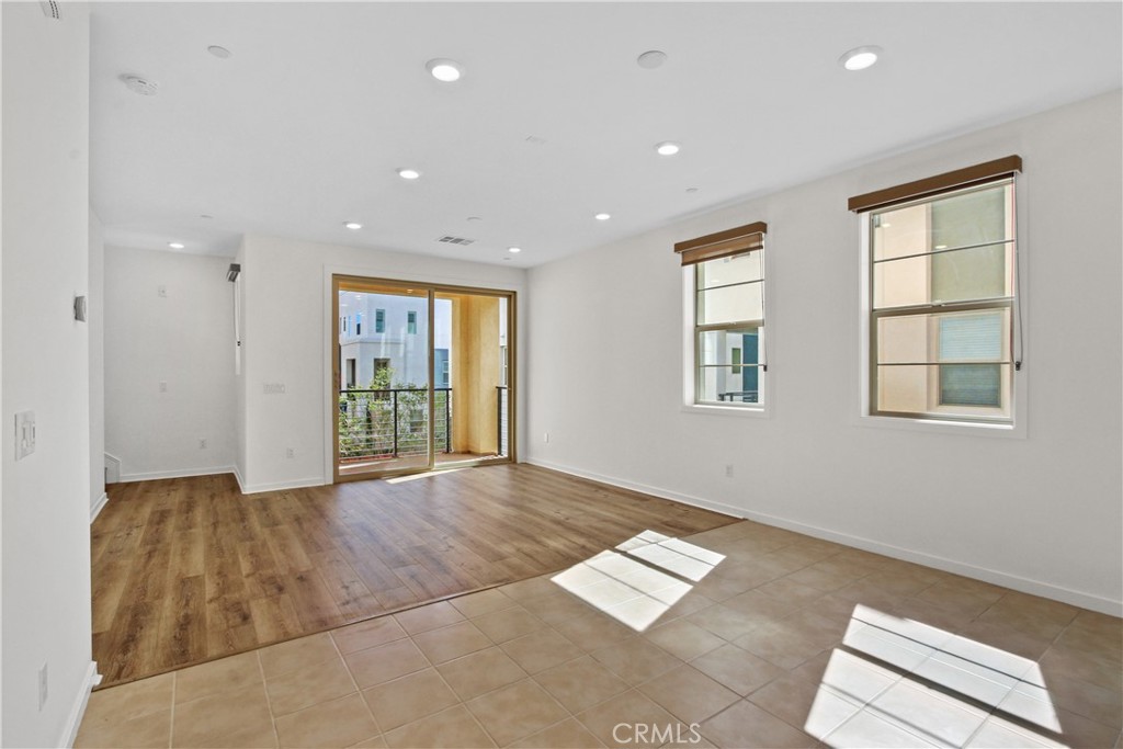 214 Paramount