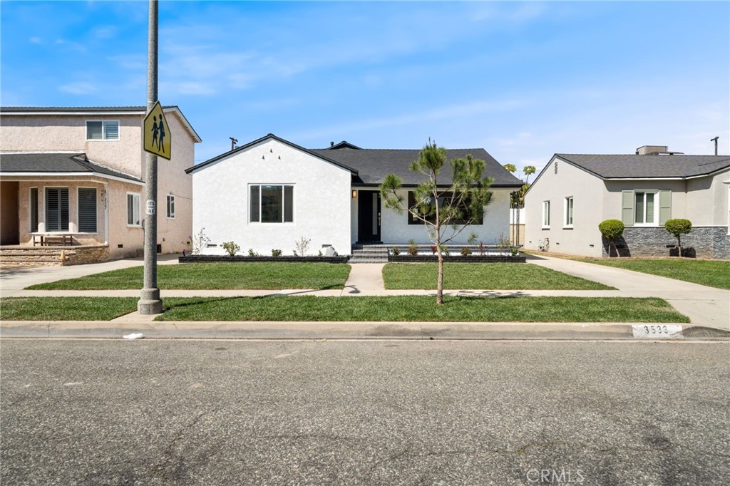 3533 Deerford Street
