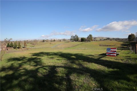 Tiny photo for 1455 Eureka Lane, Templeton, CA 93465 (MLS # NS24003120)