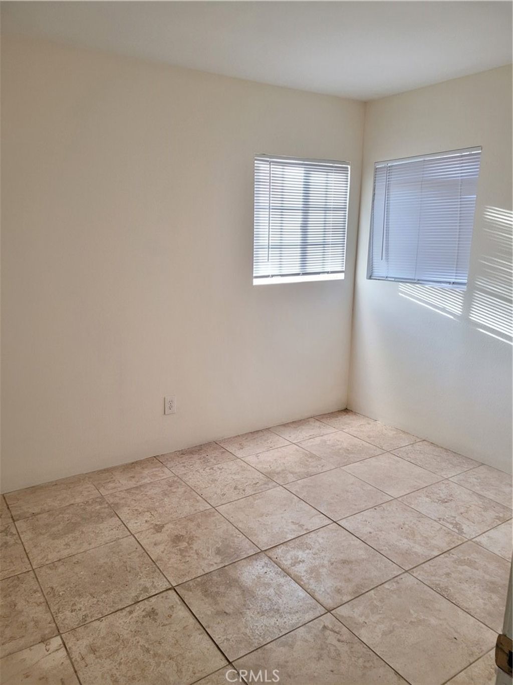listing image 30