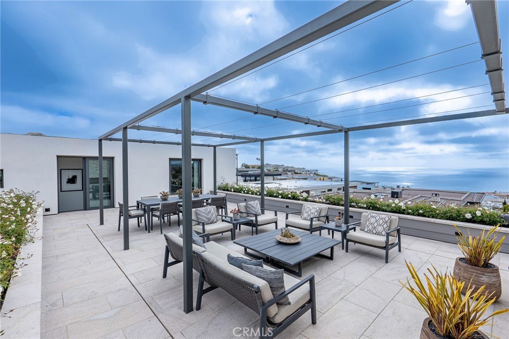 The Strand at Headlands (STRN) - Residential