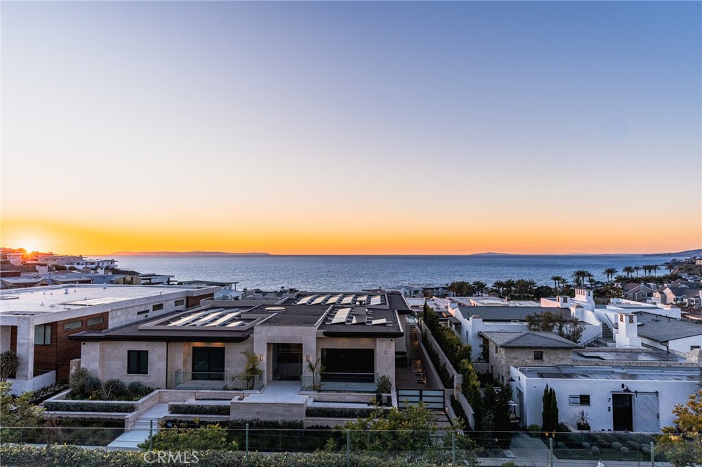 5 Pacific Ridge Place