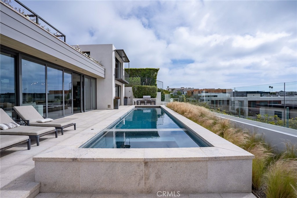 The Strand at Headlands (STRN) - Residential