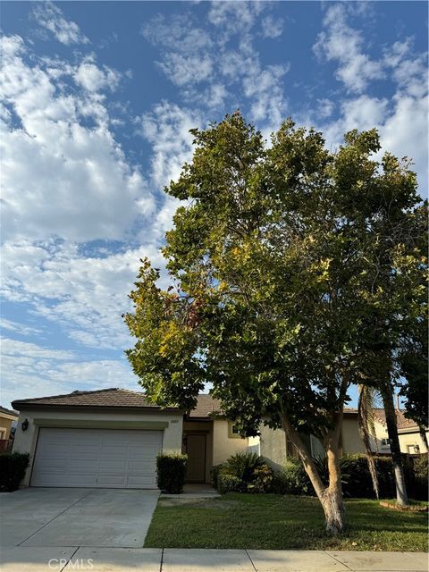 A home in Lake Elsinore