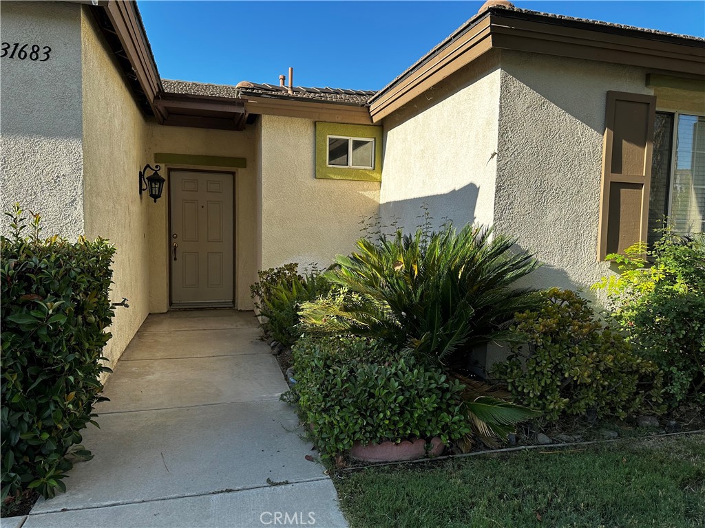 View Lake Elsinore, CA 92532 house