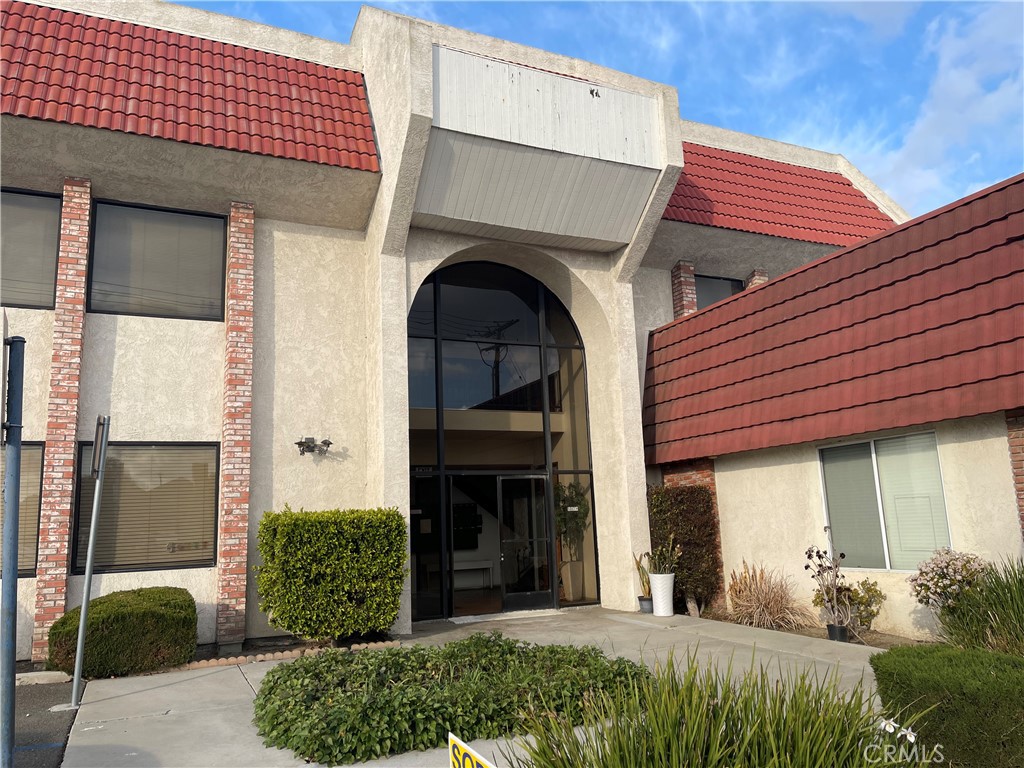 12225 South Street 206,208,210