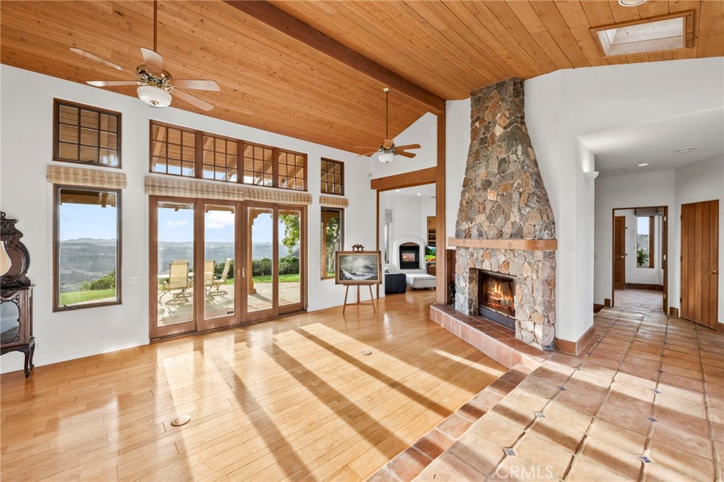 13289 Santa Virginia Drive