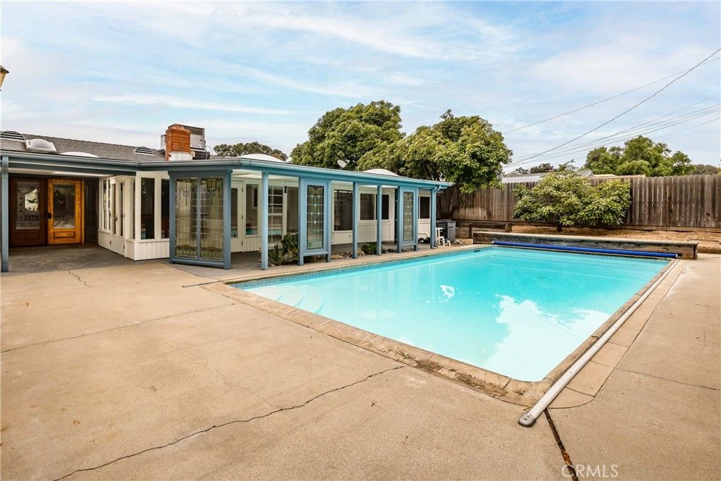 listing image 130727522147122119296