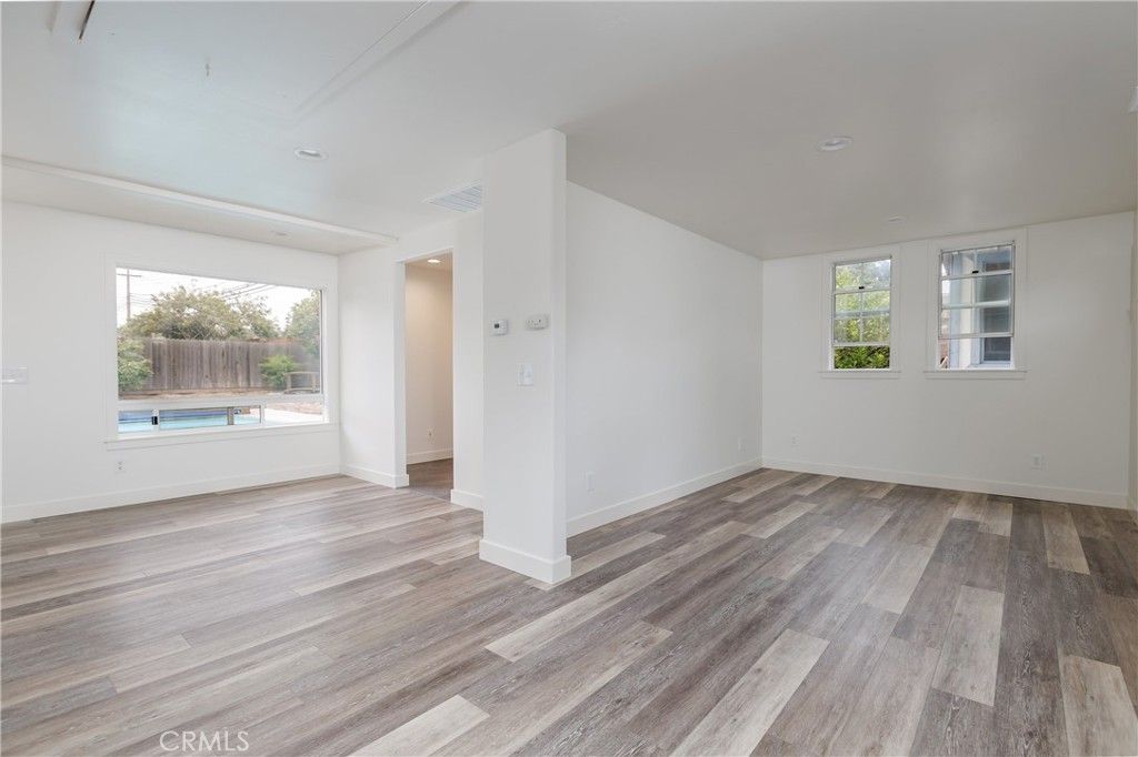 listing image 130728240885644519815