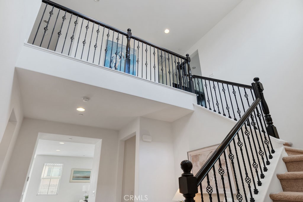 13263 Los Robles Court