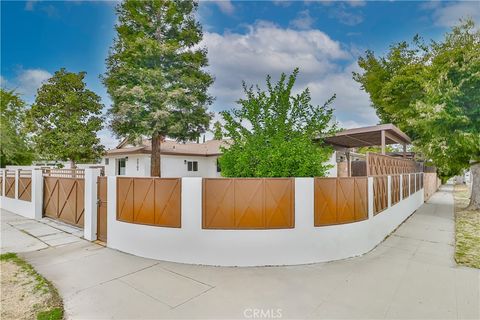 A home in Woodland Hills