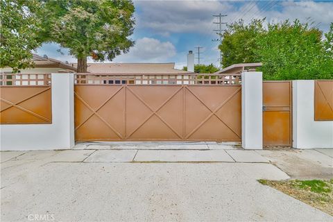 A home in Woodland Hills