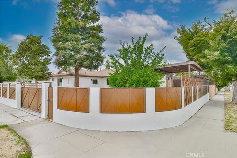 A home in Woodland Hills