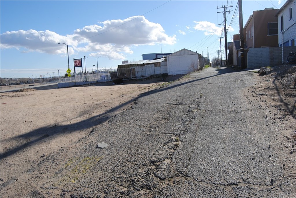 Photo 4 of 12 of 0 7th Avenue land
