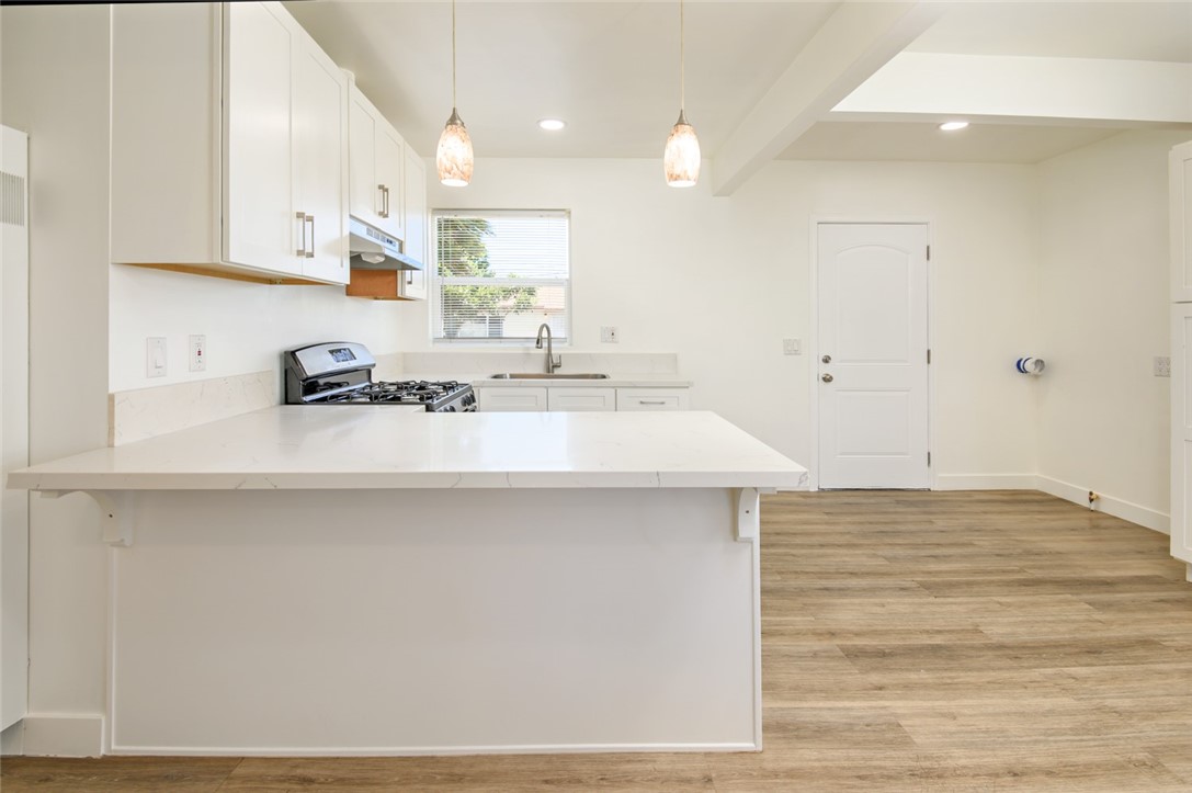 4229 W 169th Street