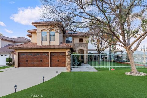 A home in Lake Elsinore