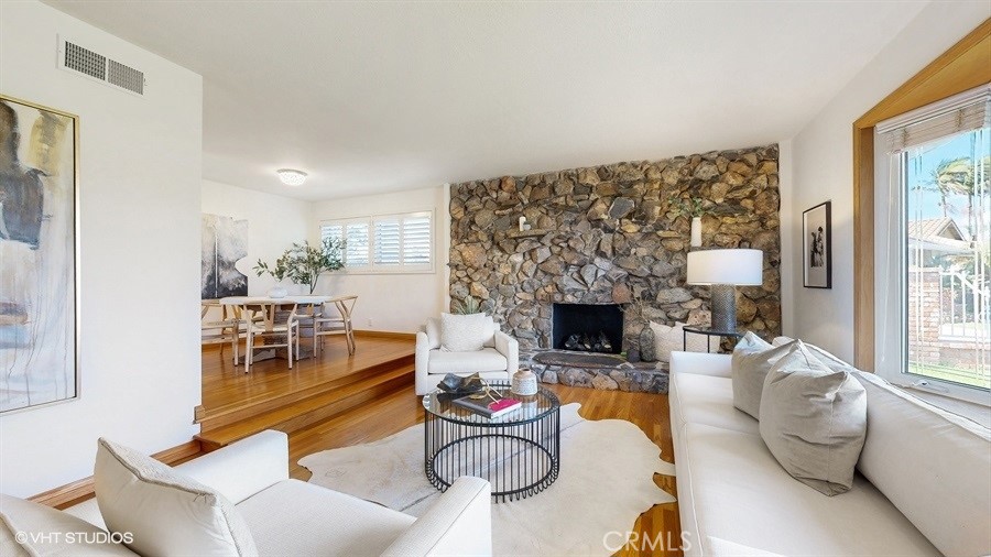 Photo 5 of 32 of 1702 Saybrook Lane house