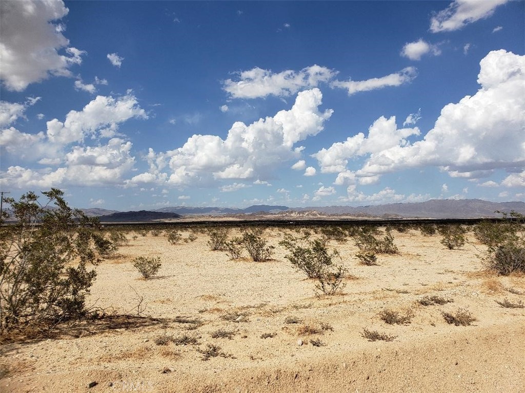 View 29 Palms, CA 92277 land