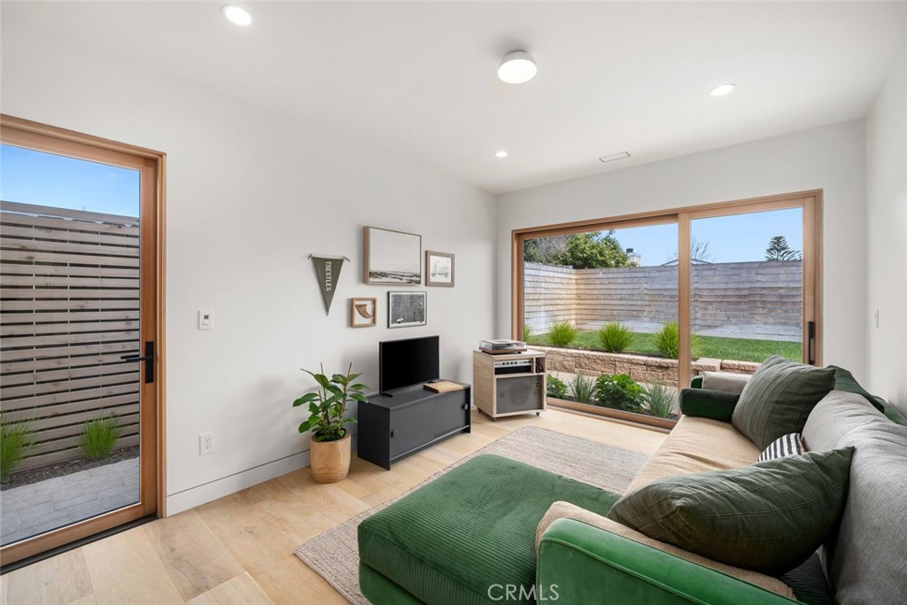 Pismo Beach (360) - Residential