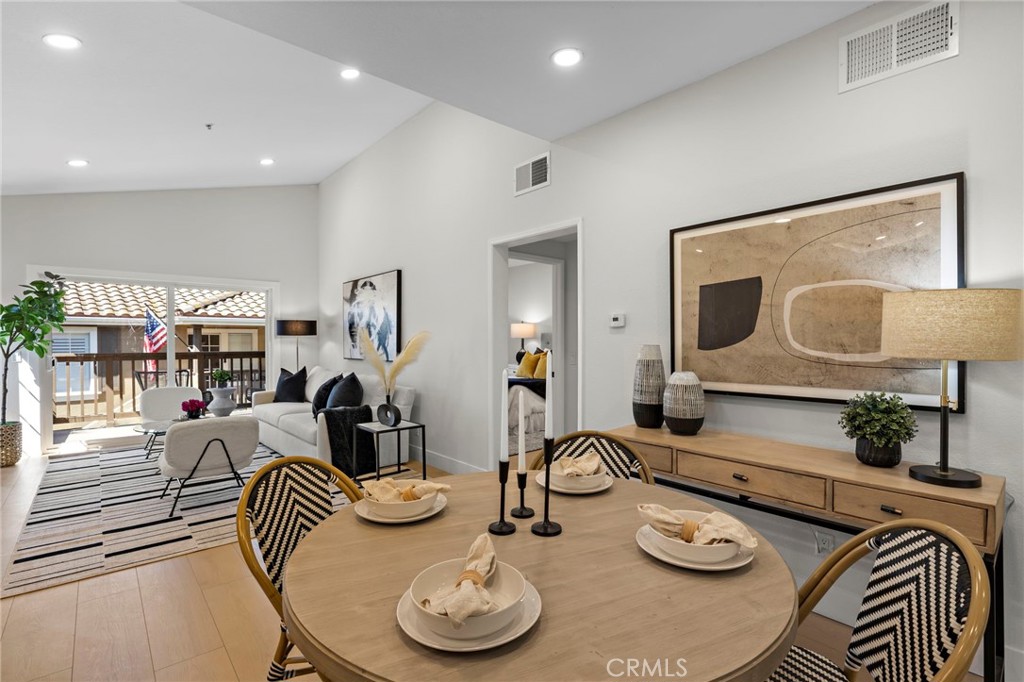 260 Gallery Way