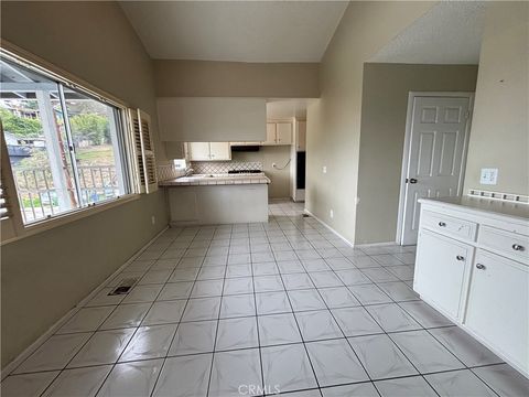 listing image 64