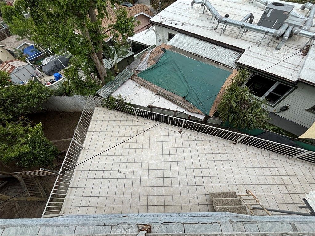 listing image 30
