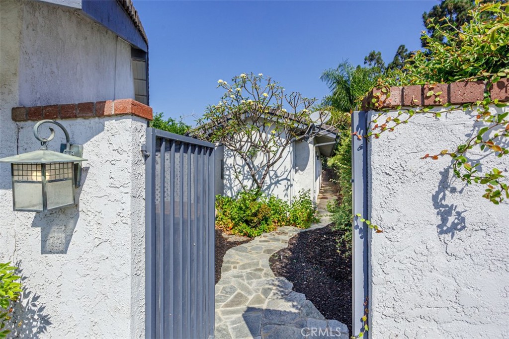 10476 Fredrick Drive B
