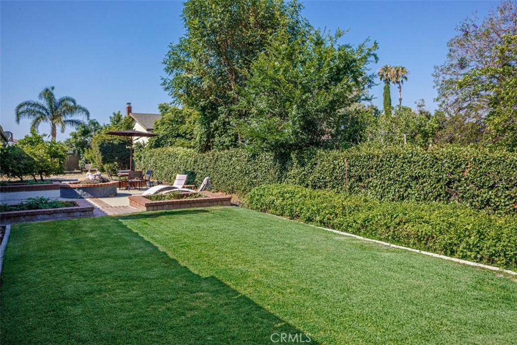 10476 Fredrick Drive B
