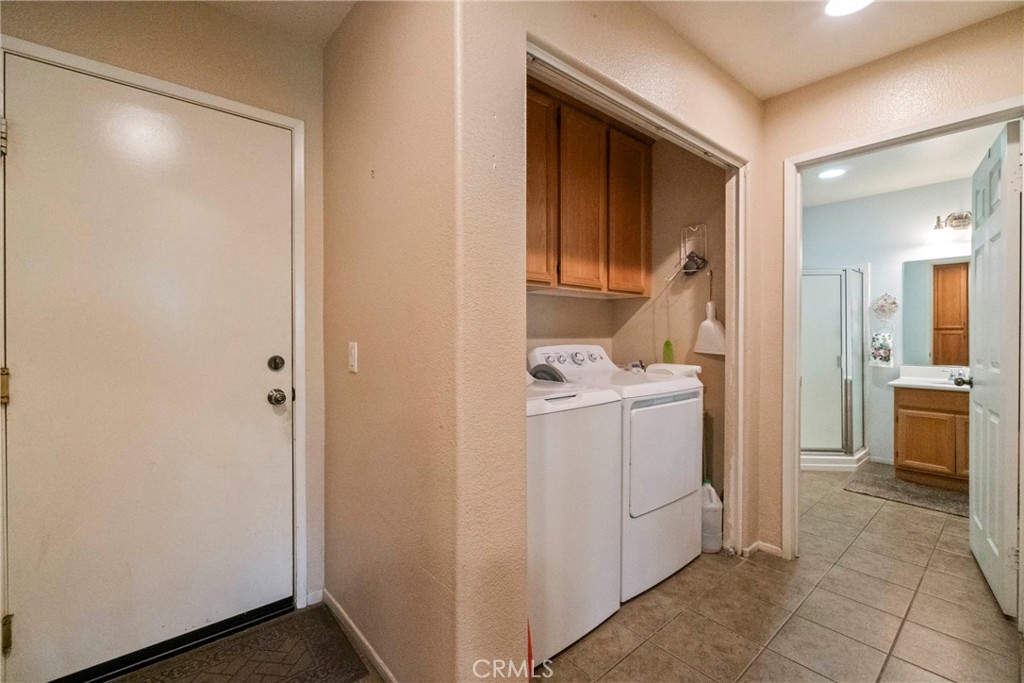 Photo 19 of 43 of 44516 Camolin Lane house