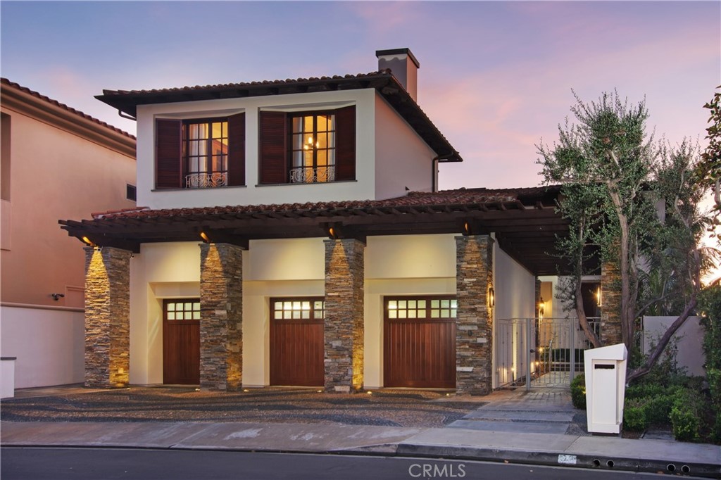 An absolutely stunning residence located within the exclusive 24 hour Guard Gated community of Ritz Cove! Panoramic ocean and Catalina Island views from both levels of this outstanding residence! Only 3 homes from the private and gated "beach access" at the phenomenal Salt Creek World class beach. Approximately 5,850 sq ft with over a 13,000 sq ft building site. 5 bedrooms, 7 bathrooms inclusive of an outstanding detached "Casita" containing its own bath, vaulted ceilings, numerous built-ins, & fireplace, as well as its own access. This beautiful Tuscan architecture boasts gorgeous mahogany doors, windows and shutters, plastered walls, arched half-barrel ceilings, antique marble and paver floors, mahogany cabinetry, multiple lime stone fireplaces, and custom tile work throughout! Kitchen contains beautiful white marble counters with custom Italian tile back splash, a walk in pantry and butlers pantry! Formal dining and living rooms are very grand, open and spacious. Custom electric draperies! A very spacious master suite that contains both his and her closets, as well as a sauna located in the master bath! The ocean view deck off the master suite offers an incredible tranquil setting with indescribable views. The landscaping and hardscaping are absolutely wonderful and rear year contains a covered patio area as well as a beautiful pool, spa, barbecue area & fire pit. This custom residence has been meticulously cared for and its custom features and amenities are numerous! The "Ritz Cove" community contains its own private "beach-access" directly from the community. Walk to the Ritz-Carlton Resort, as well as the world-renowned Salt Creek Beach... outstanding proximity to the Dana Point Harbor and the "Lantern District" with its numerous shopping & restaurant establishments...catch the "free" Laguna Beach Bus right outside the gates for a shuttle to Laguna! Equally close proximity to major freeways, Mission Hospital, and major shopping facilities...This is truly a "must see" property located within minutes walking distance to the Pacific Ocean...you are only 1 block away!!