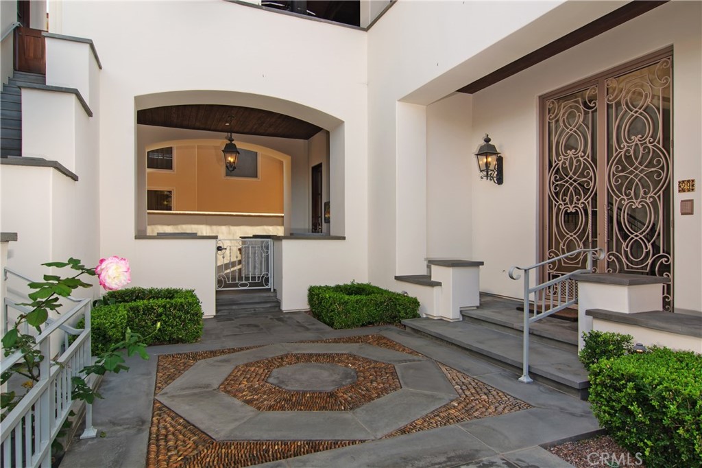 Ritz Cove (RC) - Residential