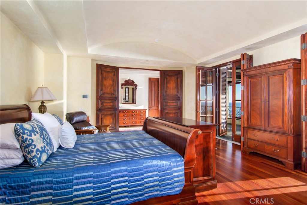 Ritz Cove (RC) - Residential