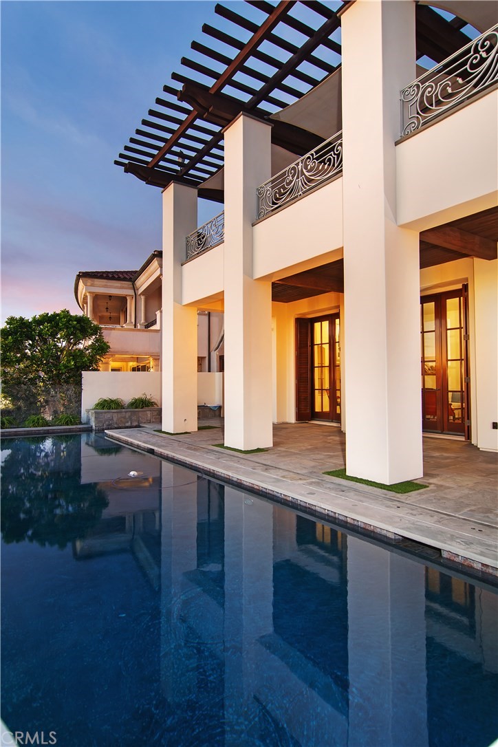 Ritz Cove (RC) - Residential