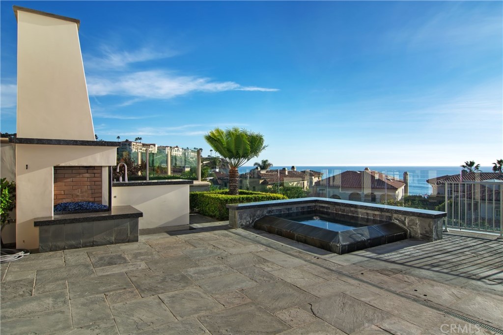 Ritz Cove (RC) - Residential