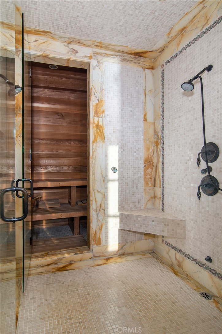 Ritz Cove (RC) - Residential