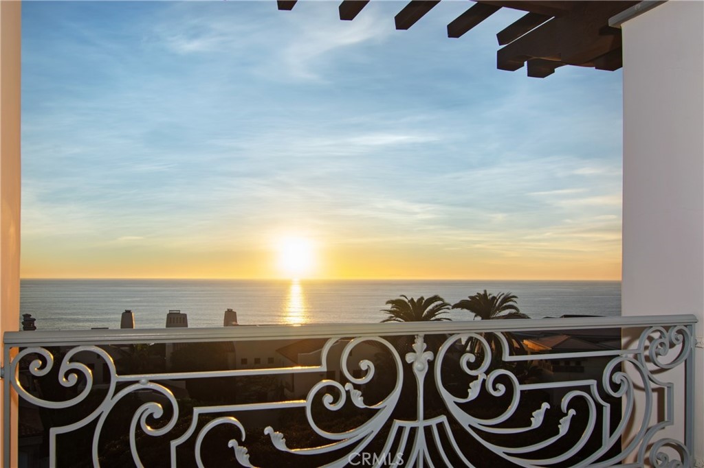 Ritz Cove (RC) - Residential