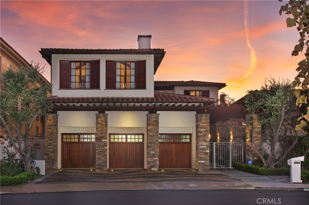 Ritz Cove (RC) - Residential