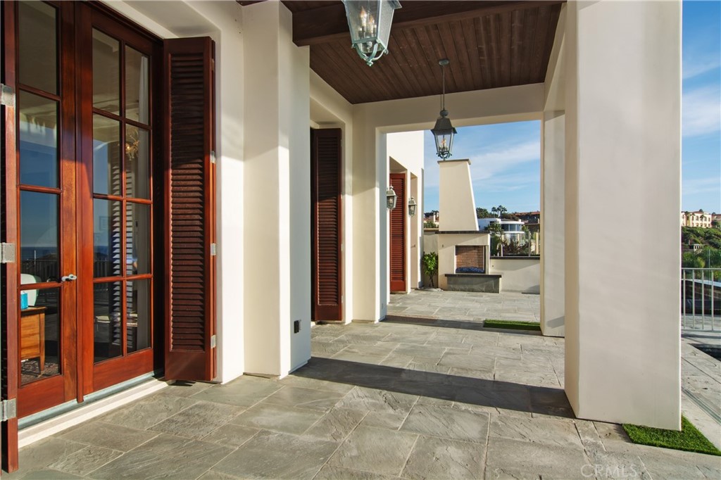 Ritz Cove (RC) - Residential