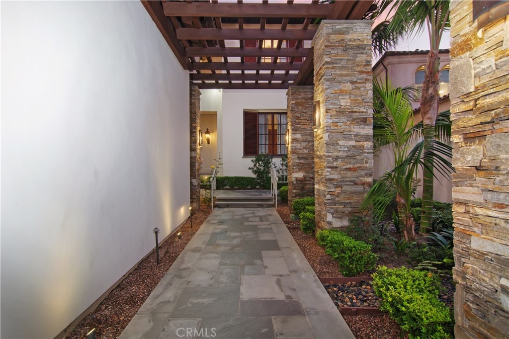 Ritz Cove (RC) - Residential