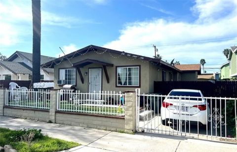 825 S Claudina Street Anaheim CA 92805
