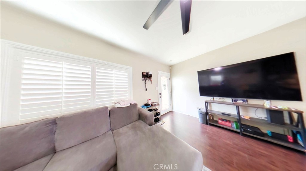 2677 Arrow Highway