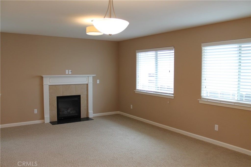 listing image 130728383287668428591