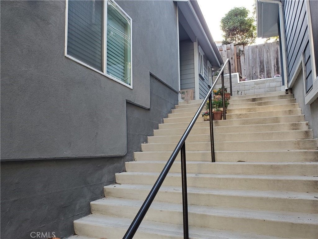 listing image 130726990975029918159