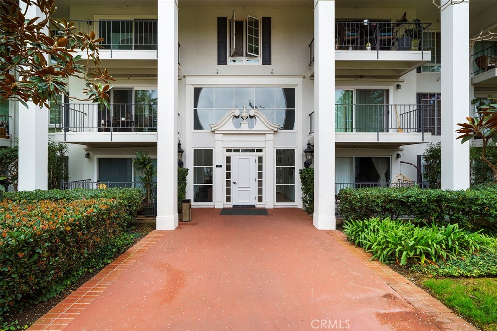 Versailles (VERS) - Residential