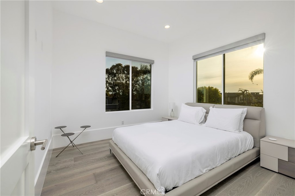 Mainland (HHML) - Residential